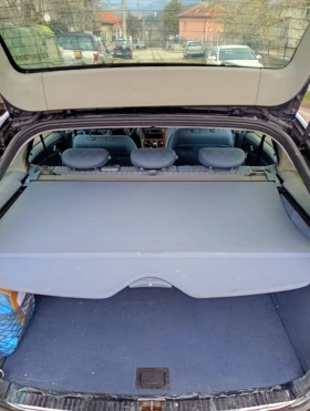 Mercedes-Benz C 220, снимка 10