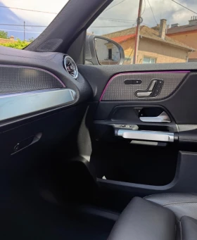 Mercedes-Benz EQB 350 4Matic/AMG/BURMESTER/DISTRONIC PLUS/4M/360, снимка 8
