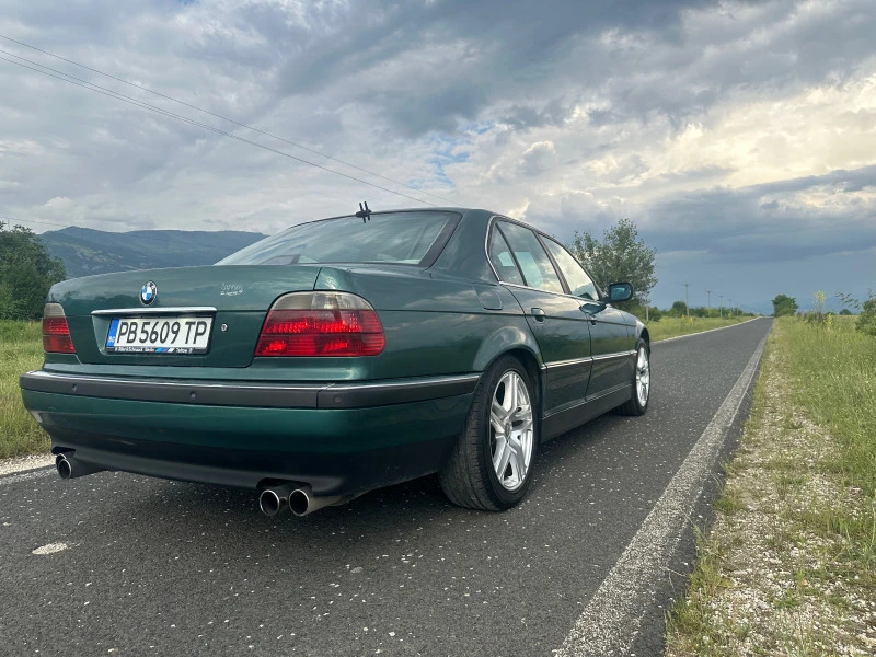 BMW 728 2.8i, снимка 2 - Автомобили и джипове - 46901744