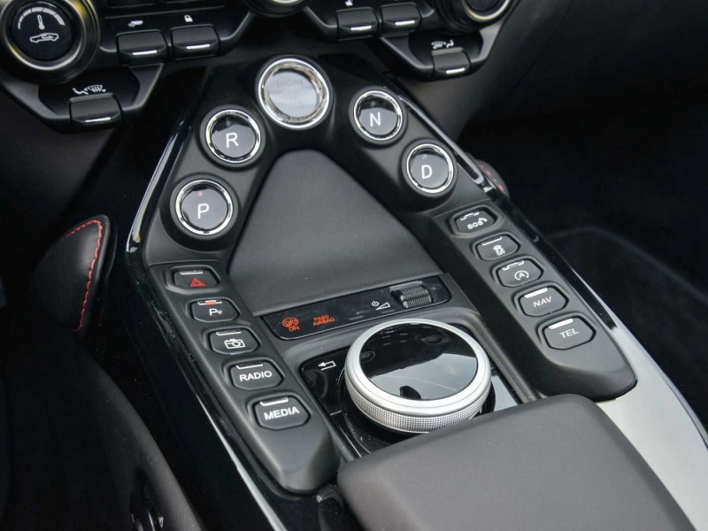 Aston martin V8 Vantage Roadster = Dark Chrome Jewelley Pack= Гаранция, снимка 11 - Автомобили и джипове - 46140052