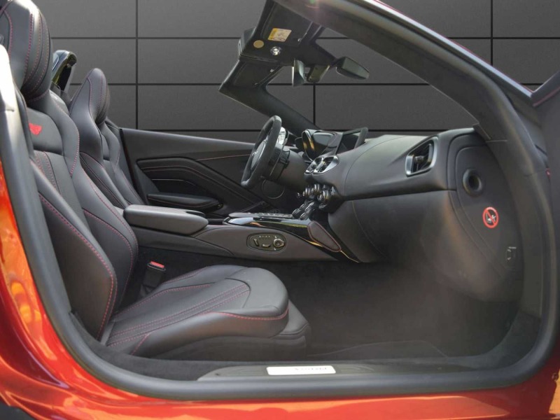 Aston martin V8 Vantage Roadster = Dark Chrome Jewelley Pack= Гаранция, снимка 14 - Автомобили и джипове - 46140052