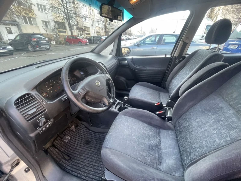 Opel Zafira 1.8 Газ-Бензин 7 местна, снимка 11 - Автомобили и джипове - 48283754