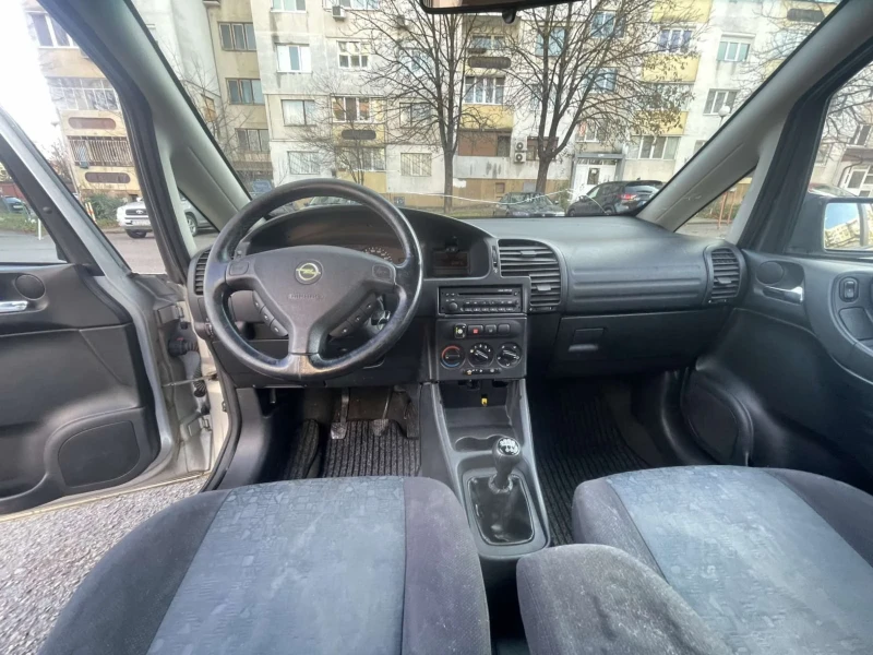 Opel Zafira 1.8 Газ-Бензин 7 местна, снимка 10 - Автомобили и джипове - 48283754