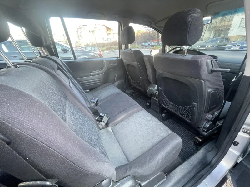 Opel Zafira 1.8 Газ-Бензин 7 местна, снимка 9 - Автомобили и джипове - 48283754