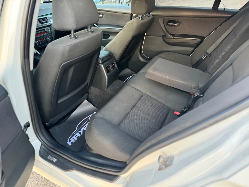 BMW 320 d= SPORT= ПОДГРЕВ= НАВИ= CARPLAY= , снимка 14 - Автомобили и джипове - 51941316
