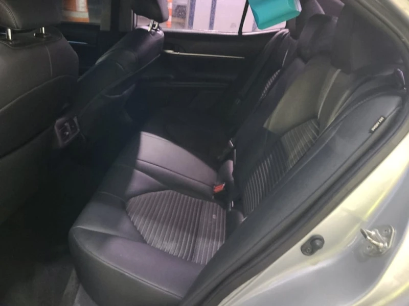 Toyota Camry * XLE * CARFAX * ЦЕНА ДО БГ, снимка 12 - Автомобили и джипове - 53020057