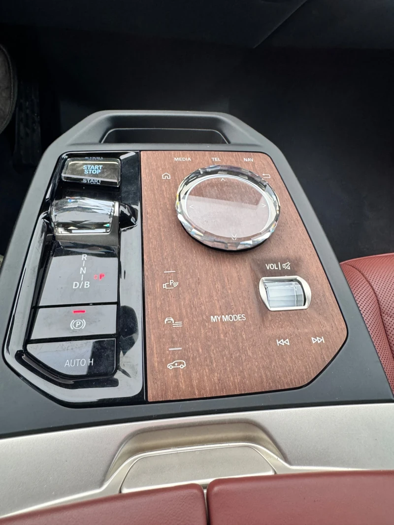 BMW iX IX50, снимка 9 - Автомобили и джипове - 53417809