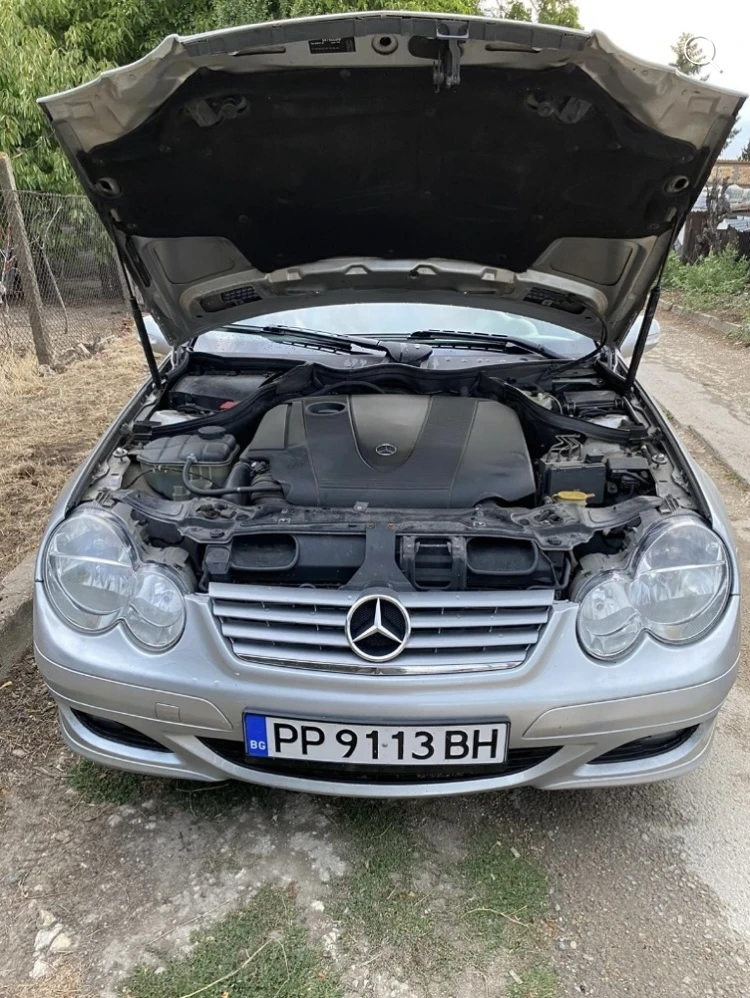 Mercedes-Benz C 200 2.2, снимка 12 - Автомобили и джипове - 48788334