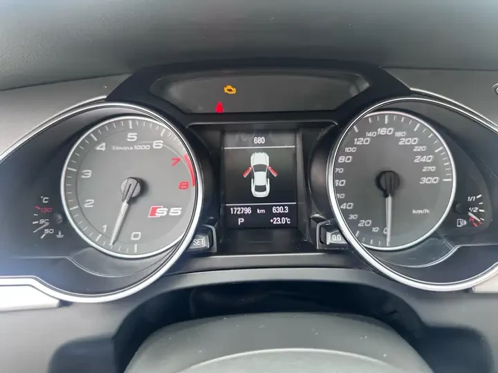 Audi S5 * CARFAX * ���� �� �� | Mobile.bg � ����������� 12