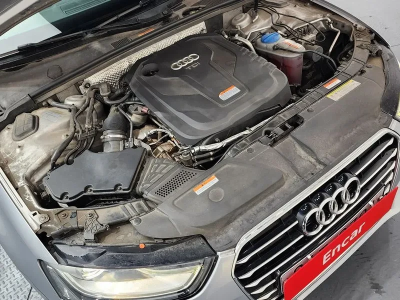 Audi A4 2.0 TDI Quattro, снимка 6 - Автомобили и джипове - 55009824