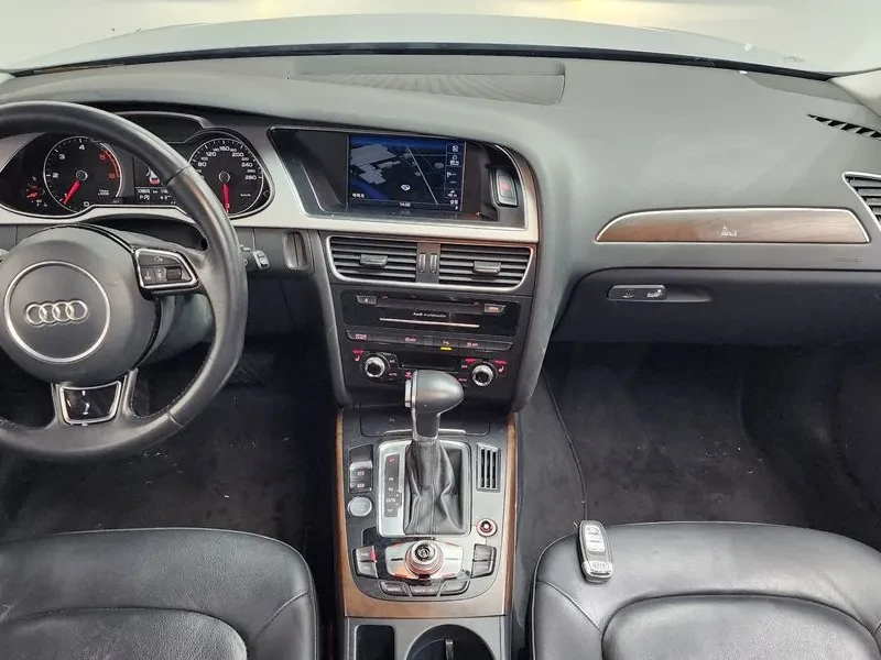 Audi A4 2.0 TDI Quattro, снимка 7 - Автомобили и джипове - 55009824