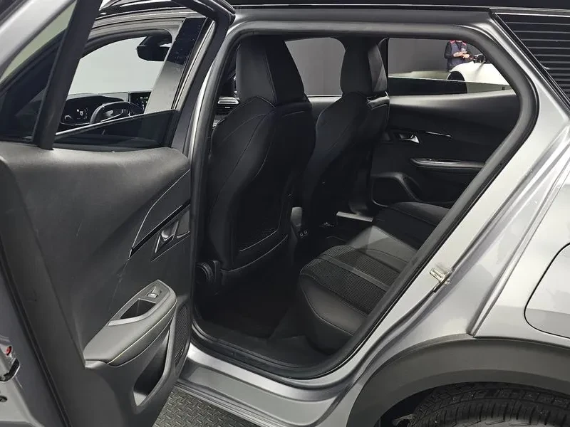 Peugeot 2008 EV GT - ���� 30% ����� | Mobile.bg � ����������� 11