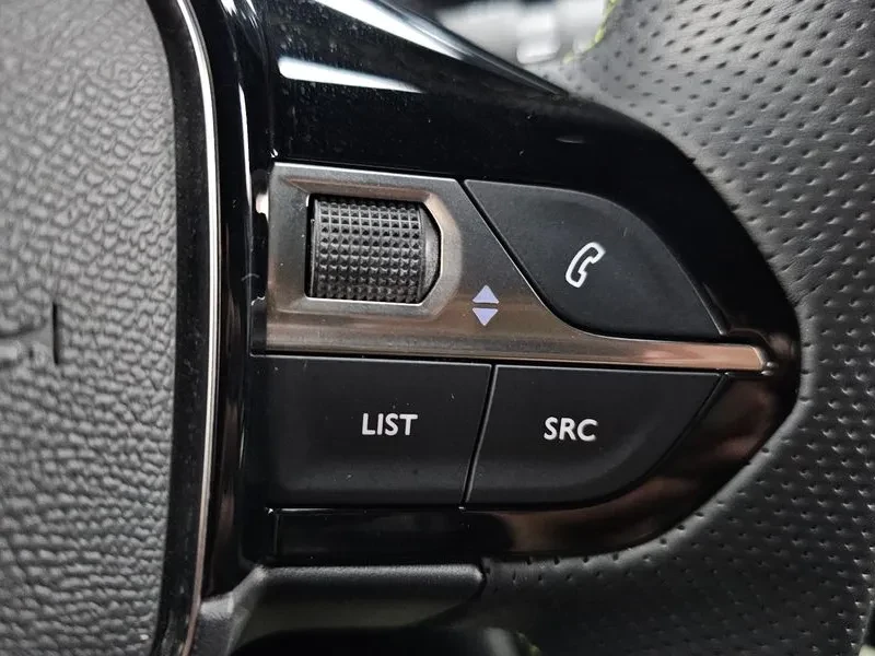 Peugeot 2008 EV GT - ���� 30% ����� | Mobile.bg � ����������� 12