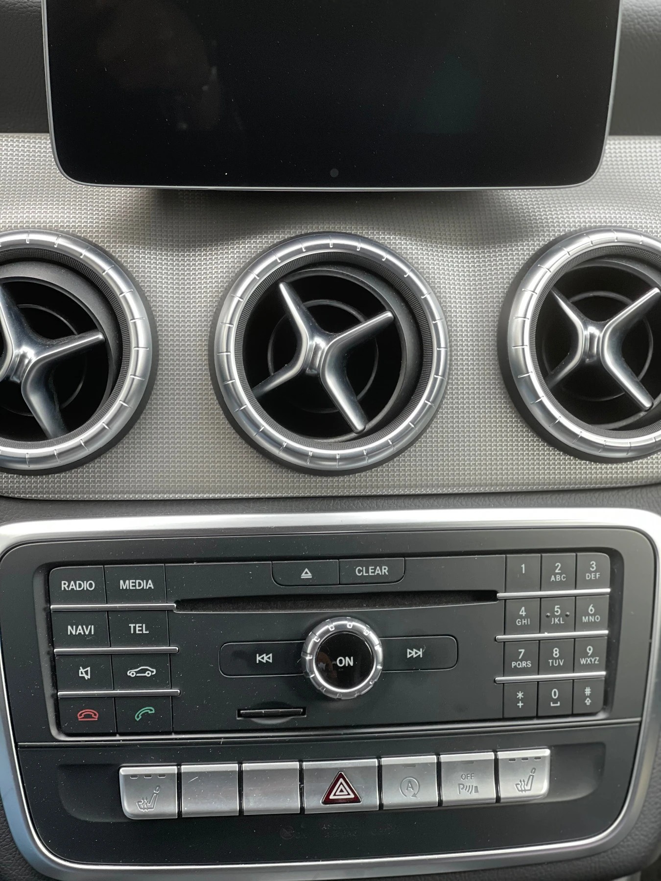 Mercedes-Benz CLA 180 | Mobile.bg   11