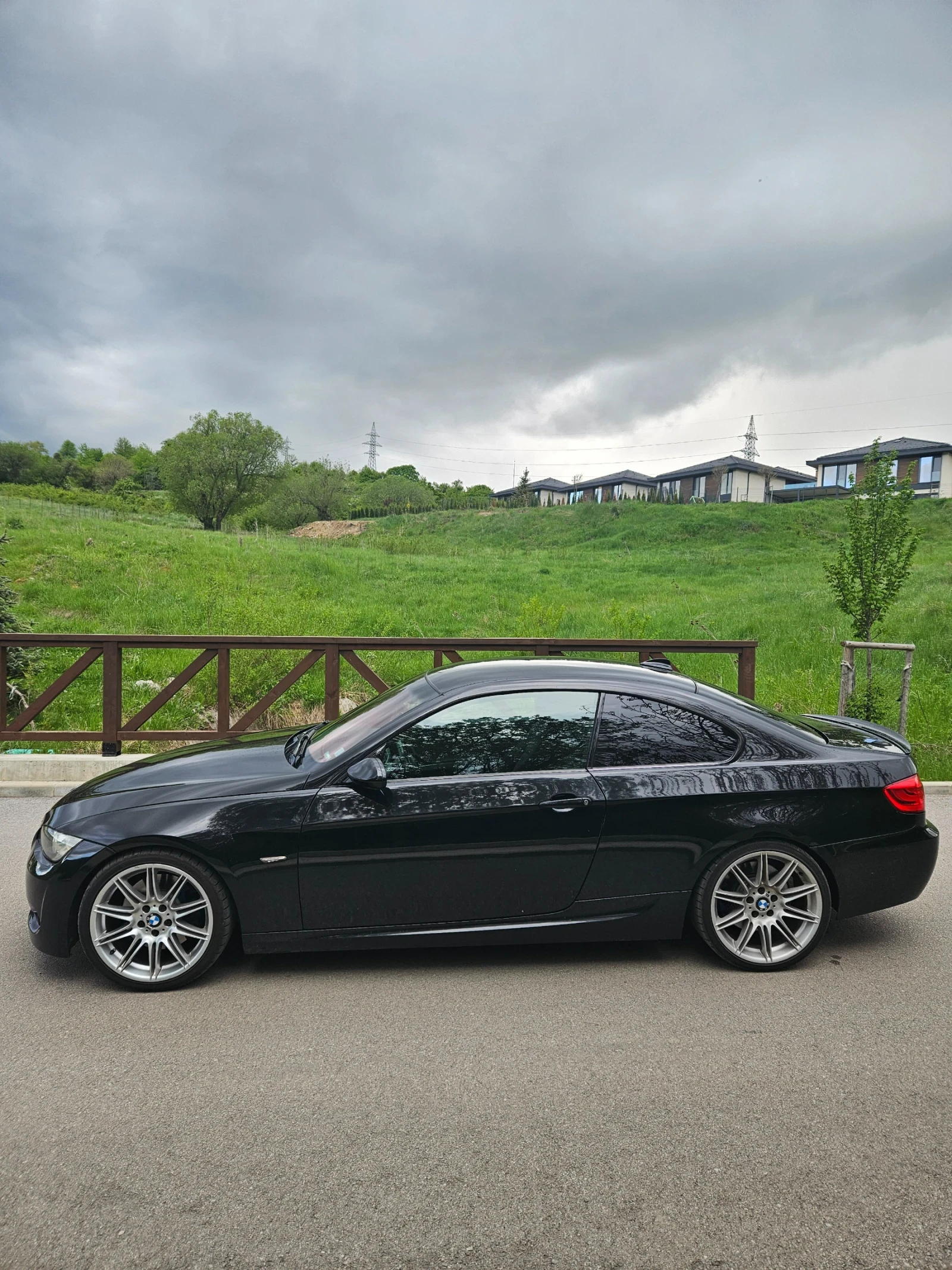 BMW 335 BMW 335 COUPE * * * * *  - изображение 2