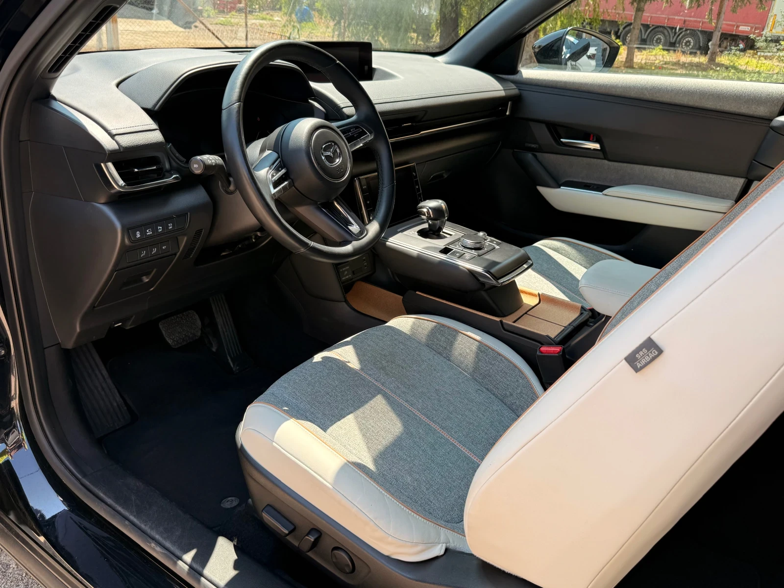 Mazda MX-30  - изображение 8