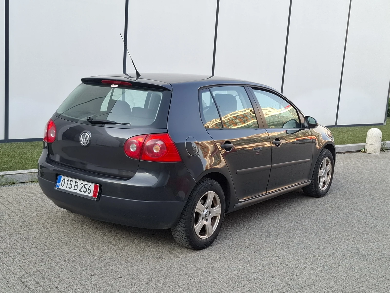 VW Golf 1.4i* (75кс)* * KLIMATRONIK* * НОВ ВНОС* *  - изображение 9