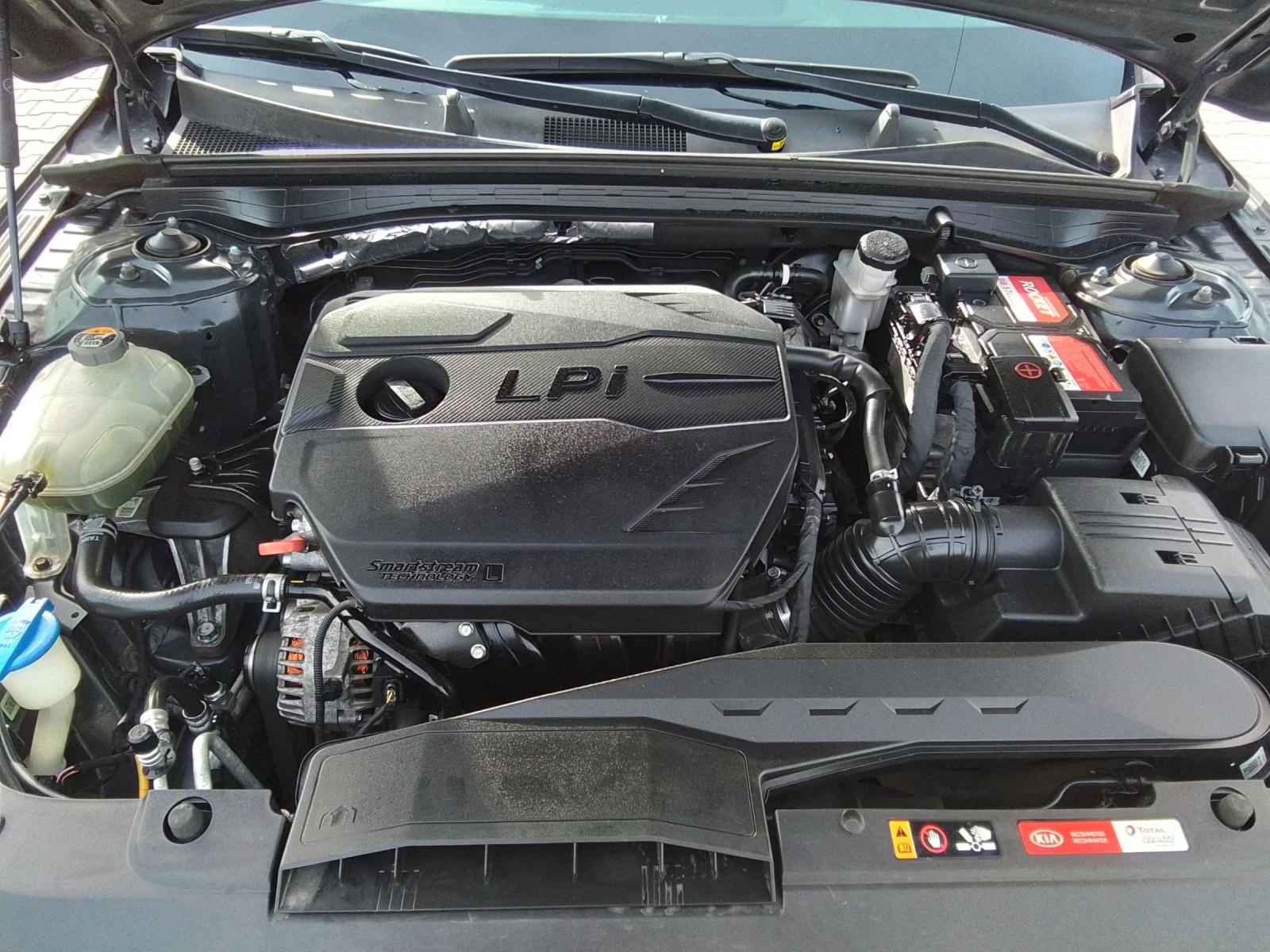 Kia K5 2.0LPG   | Mobile.bg   13