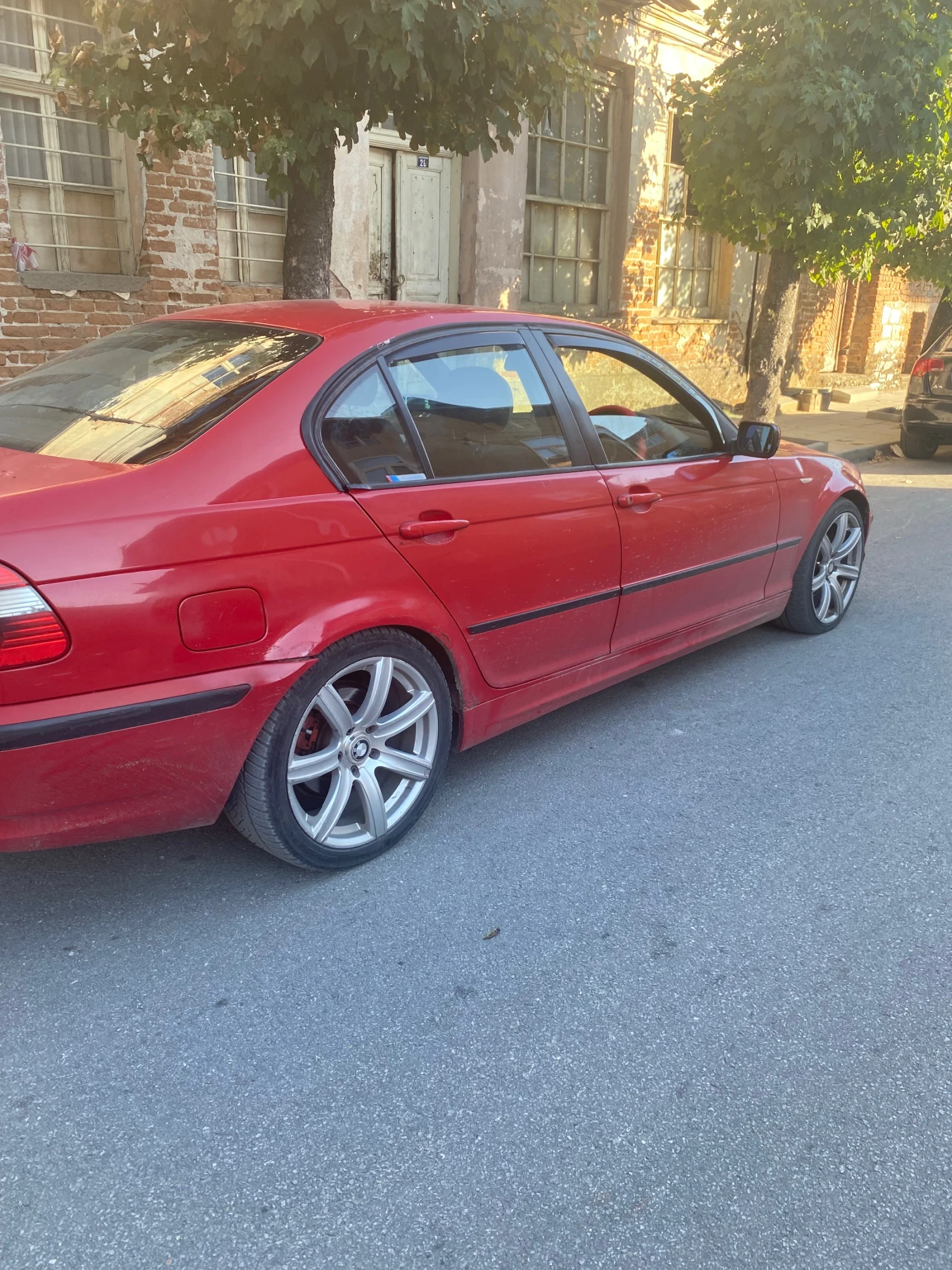 BMW 320  - изображение 4