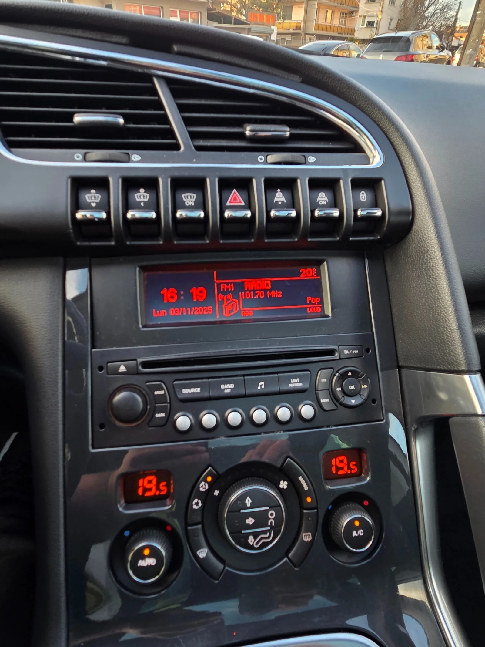 Peugeot 3008 1.6HDI  * * *  | Mobile.bg   15