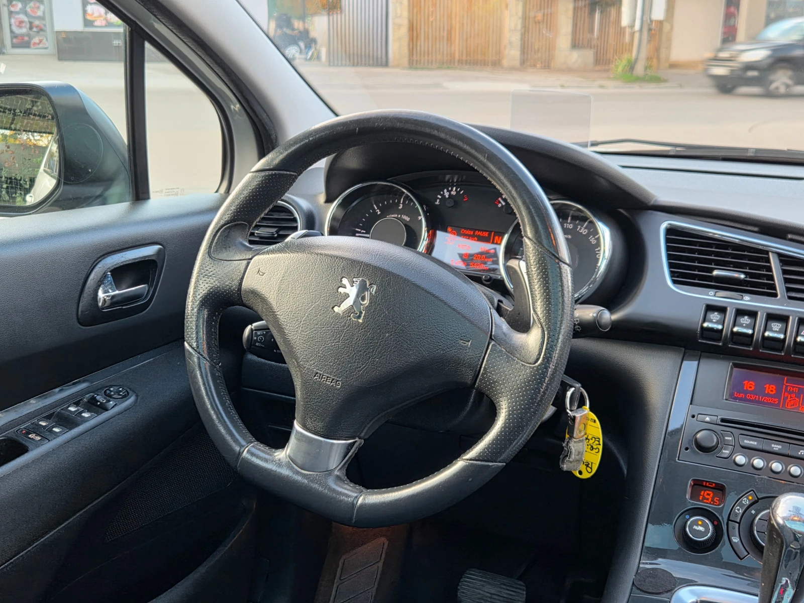 Peugeot 3008 1.6HDI  * * *  | Mobile.bg   11