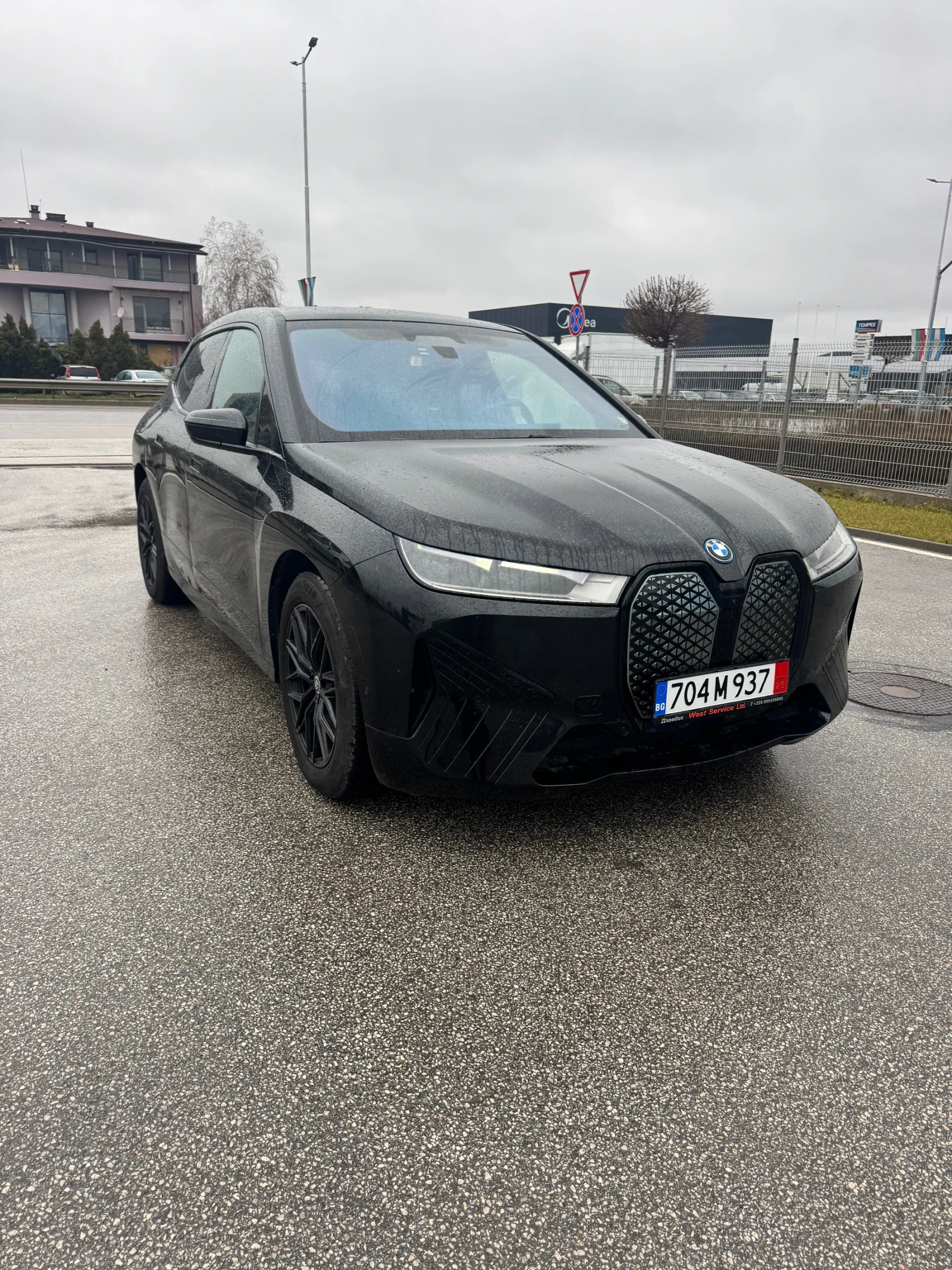 BMW iX IX50 - изображение 2