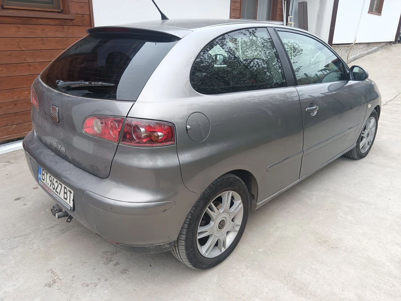 Seat Ibiza 1.9 tdi, снимка 5 - Автомобили и джипове - 54269579
