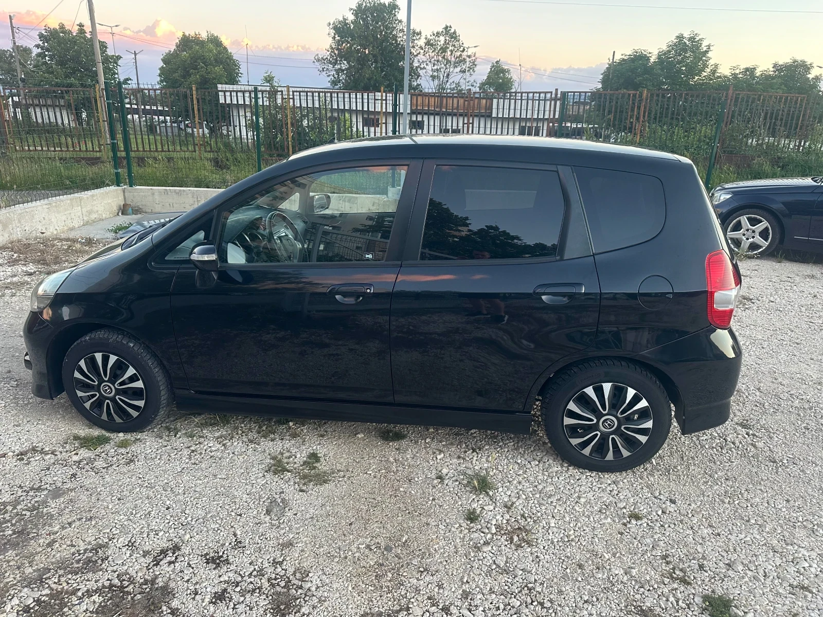 Honda Jazz 1.4/AUTOMAT//SPORT//FACELIFT//, снимка 2 - Автомобили и джипове - 54704207