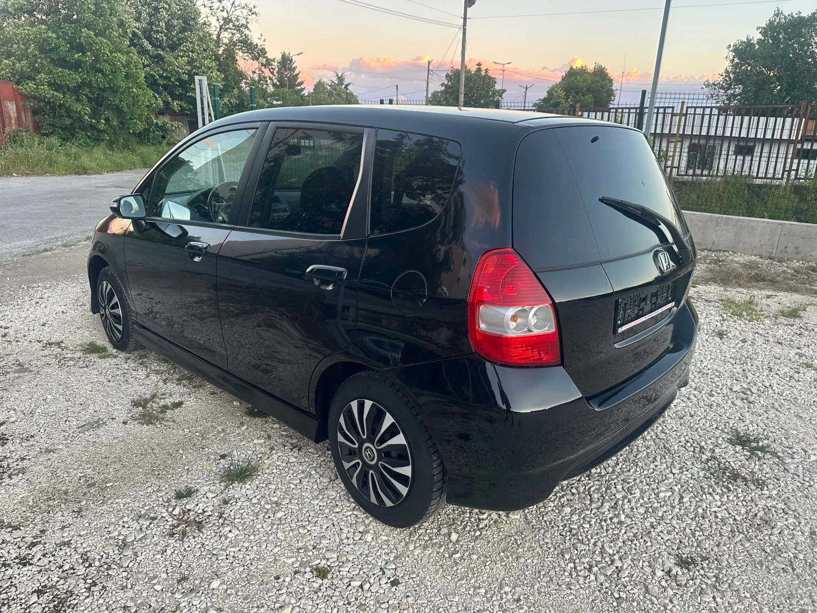 Honda Jazz 1.4/AUTOMAT//SPORT//FACELIFT//, снимка 3 - Автомобили и джипове - 54704207