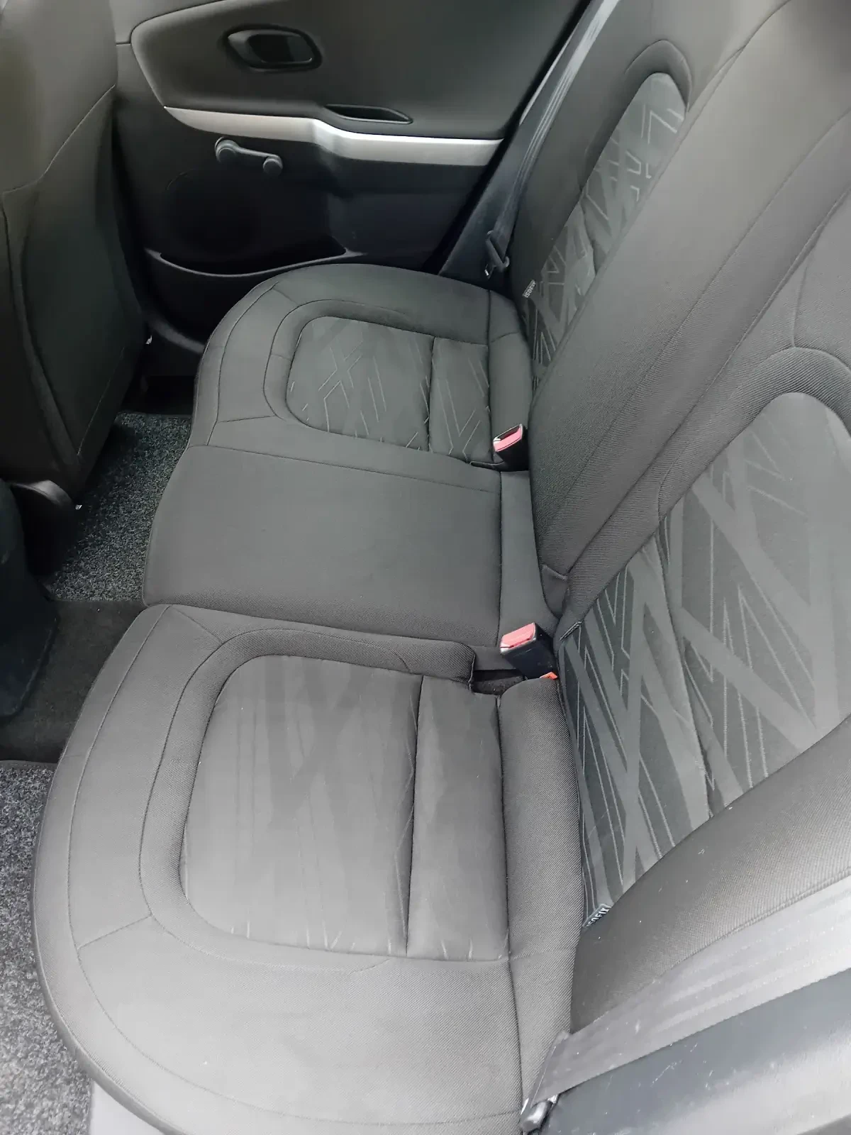 Kia Ceed 1.6 БЕНЗИН, снимка 11 - Автомобили и джипове - 54752149