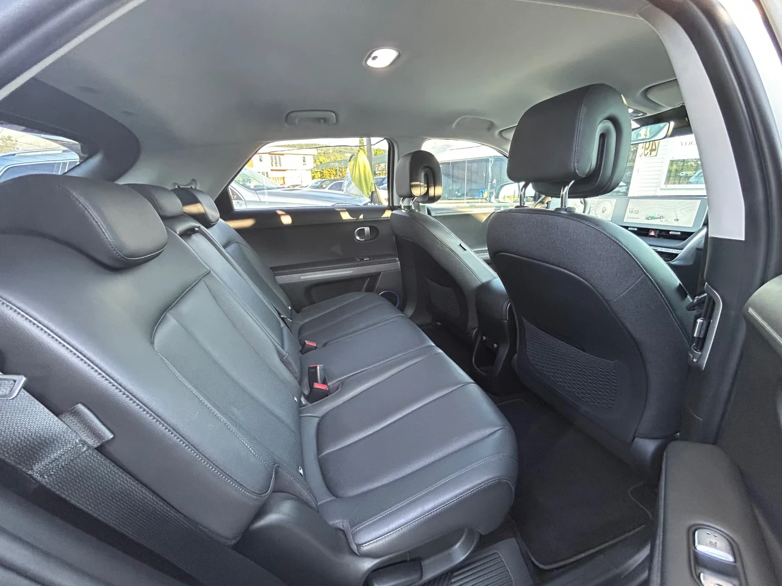 Hyundai Ioniq 5 77.4KW* 228H.P.* КОЖА, снимка 13 - Автомобили и джипове - 54840621