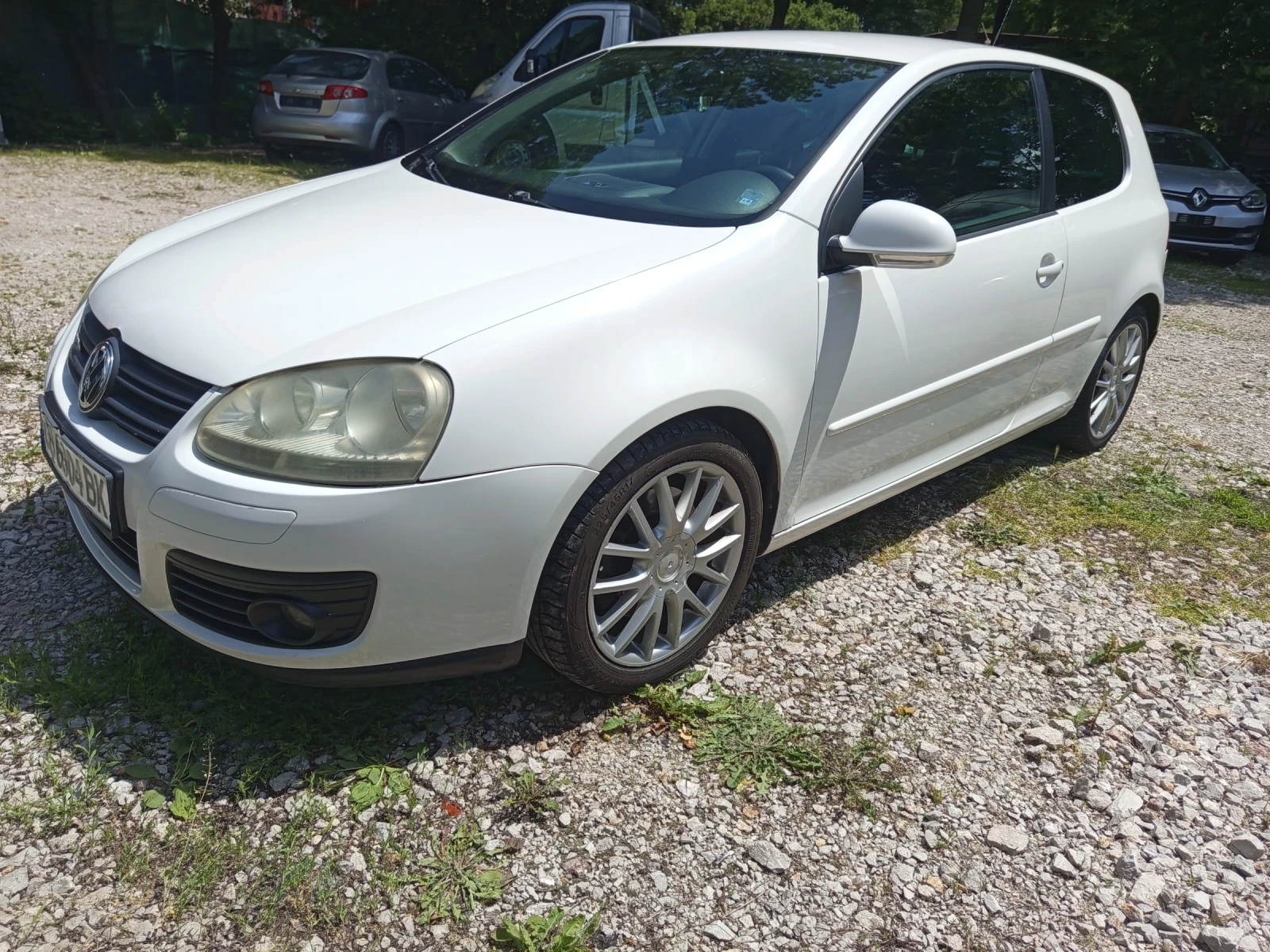 VW Golf 1.4turbo, снимка 4 - Автомобили и джипове - 54843227