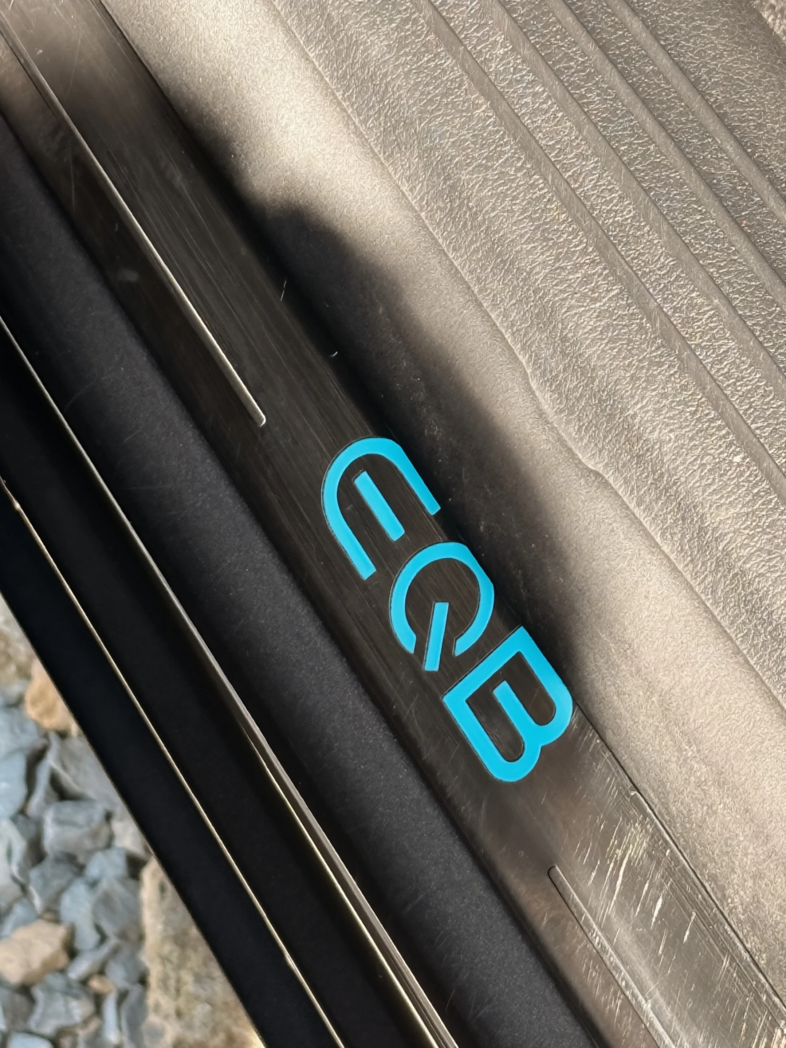 Mercedes-Benz EQB 350 4Matic/AMG/BURMESTER/DISTRONIC PLUS/4M/360, снимка 14 - Автомобили и джипове - 54862213