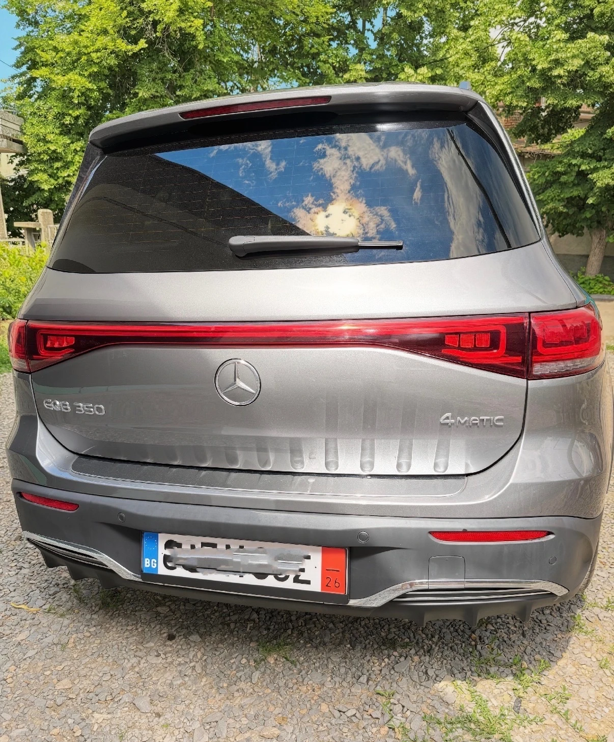 Mercedes-Benz EQB 350 4Matic/AMG/BURMESTER/DISTRONIC PLUS/4M/360, снимка 3 - Автомобили и джипове - 54862213