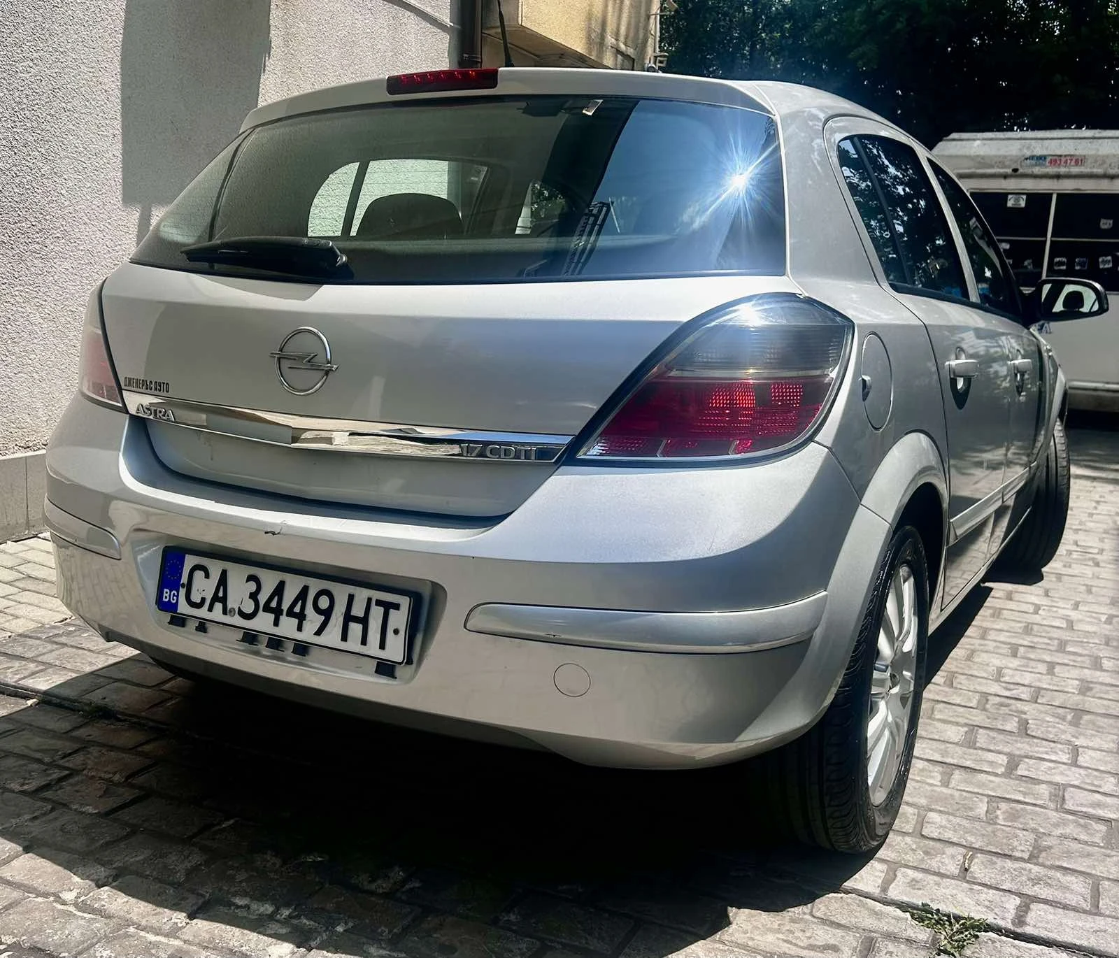 Opel Astra 1.7CDTI, снимка 3 - Автомобили и джипове - 55146192