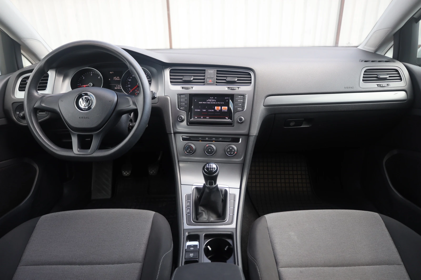 Volkswagen Golf 1.6TDI 4Motion Combi Klima StartStop AHK 6Sp