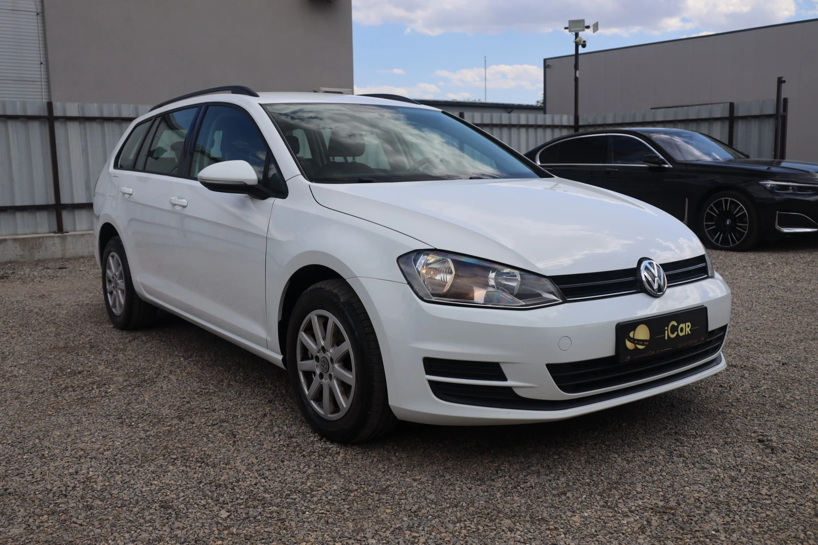 Volkswagen Golf 1.6TDI 4Motion Combi Klima StartStop AHK 6Sp