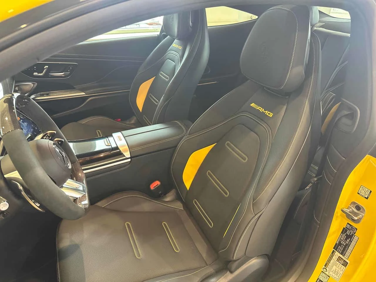Mercedes-Benz CLE * AMG 53 * АВТОКРЕДИТ БЕЗ ПЪРВОНАЧАЛНА ВНОСКА* , снимка 12 - Автомобили и джипове - 55507089
