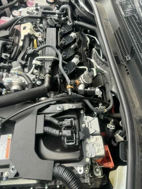 Toyota C-HR 2000 hybrid, снимка 17