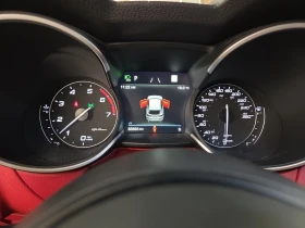 Alfa Romeo Stelvio AWD Ti SPORT* ПОДГРЕВ* AMBIENT* PANO* КАМ* BREMBO, снимка 9