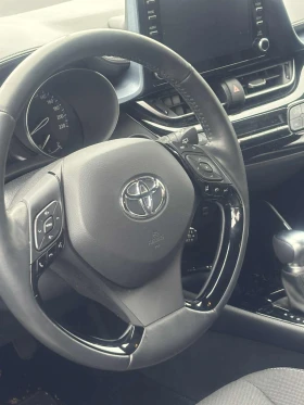 Toyota C-HR 2000 hybrid, снимка 10