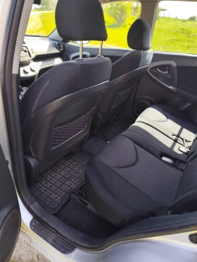 Toyota Rav4 2.2 D4D - 5950 € / 11637.19 лв. - 75897589 11