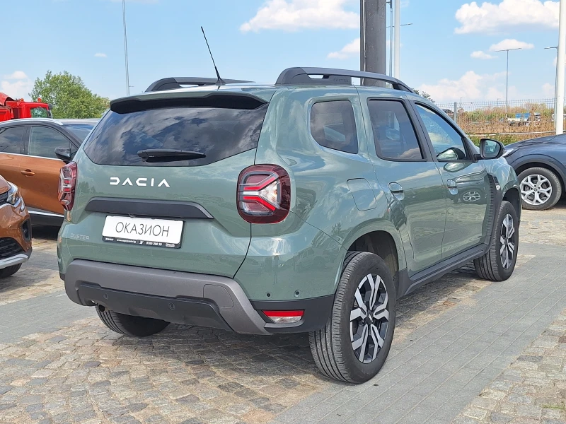 Dacia Duster ECO-G 100, снимка 4 - Автомобили и джипове - 47129329