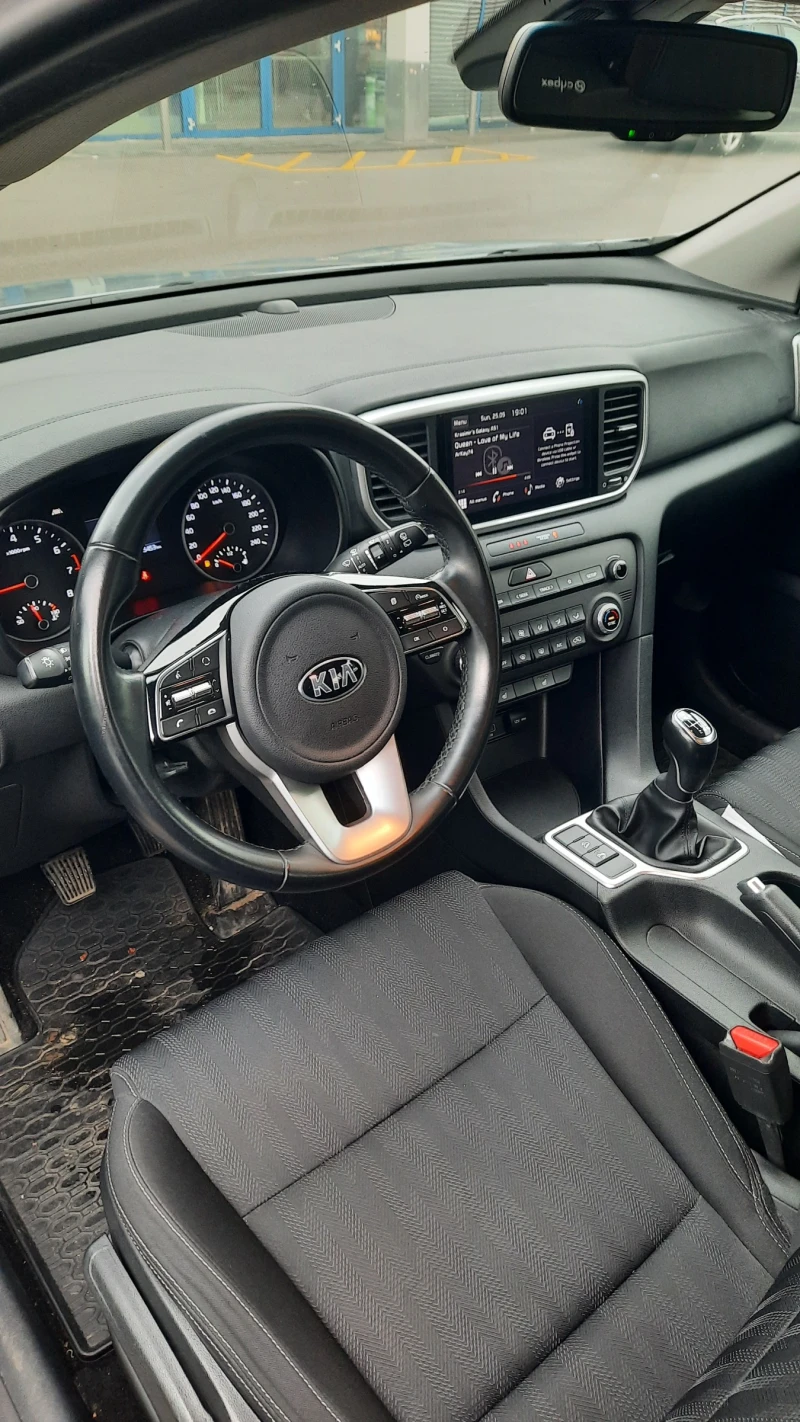 Kia Sportage 1.6 GDI , снимка 9 - Автомобили и джипове - 52654640