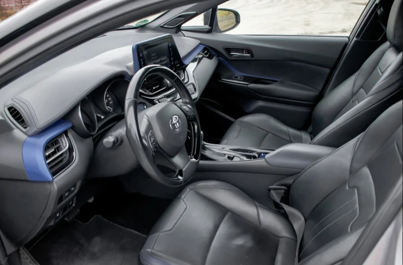Toyota C-HR, снимка 7 - Автомобили и джипове - 52965868