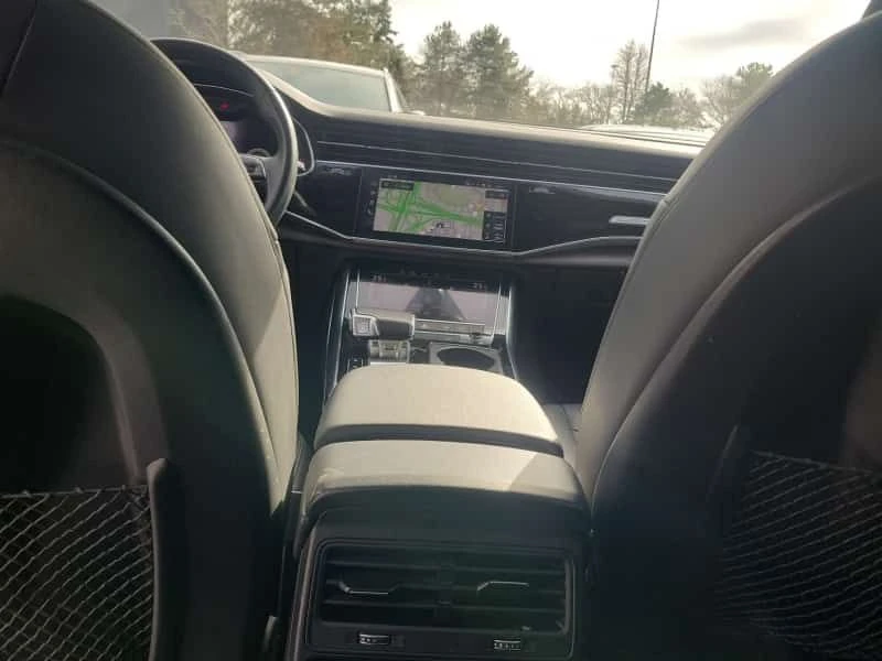 Audi Q7 * KOMFORT * CARFAX * PANO * ДВА КЛЮЧА * 7 МЕСТА, снимка 9 - Автомобили и джипове - 53695643