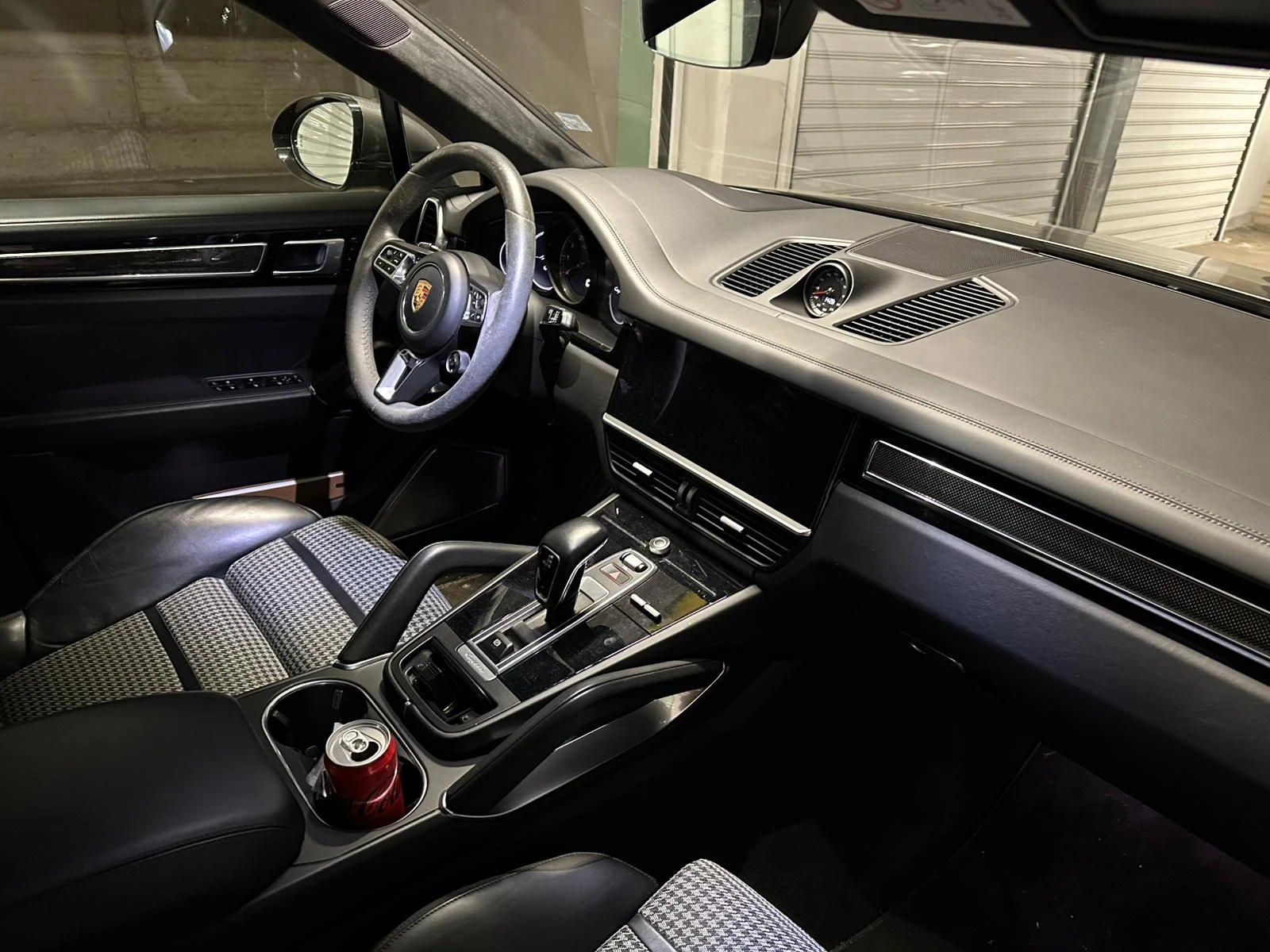 Porsche Cayenne Turbo Carbon - изображение 9