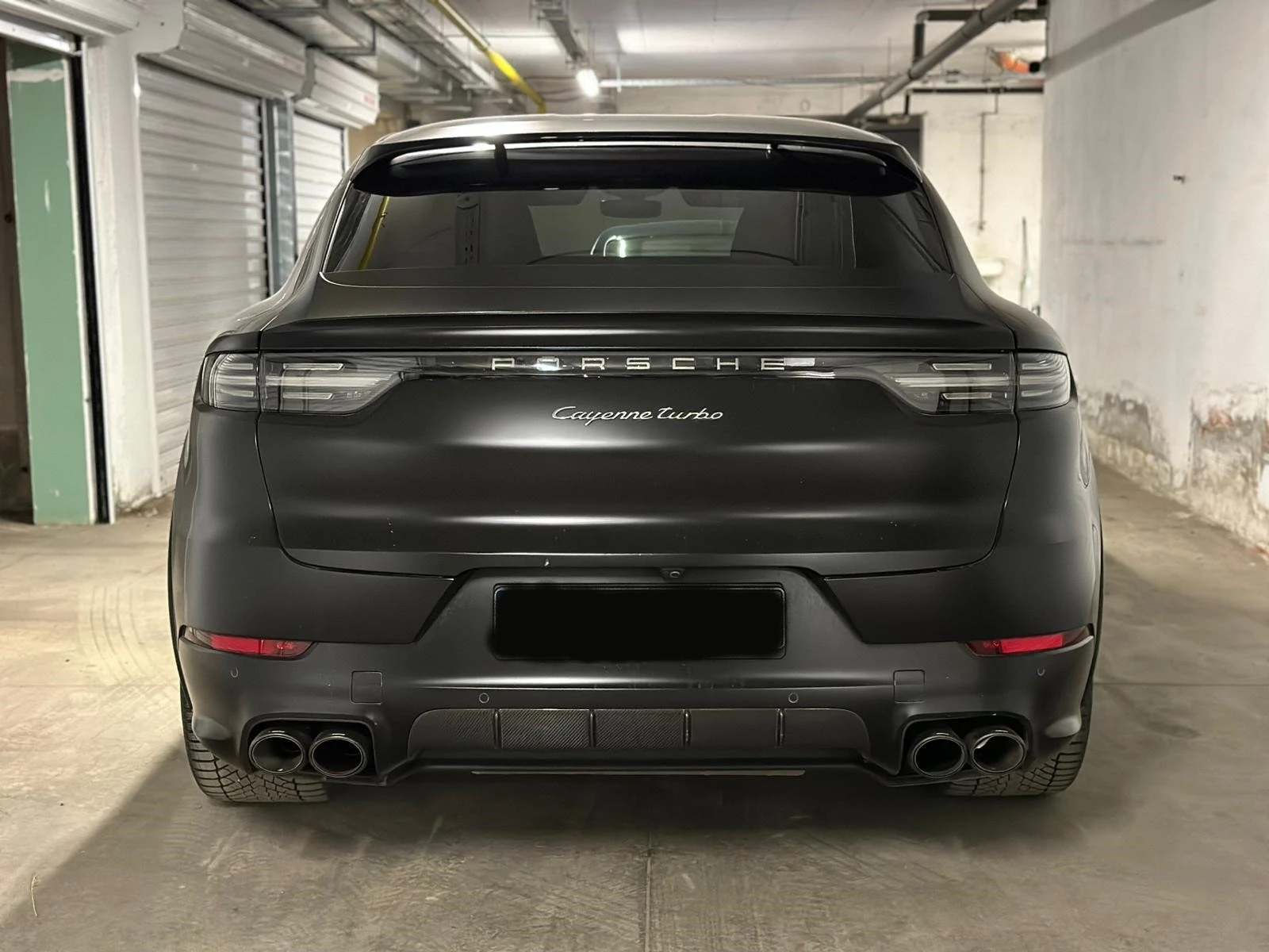 Porsche Cayenne Turbo Carbon - изображение 4