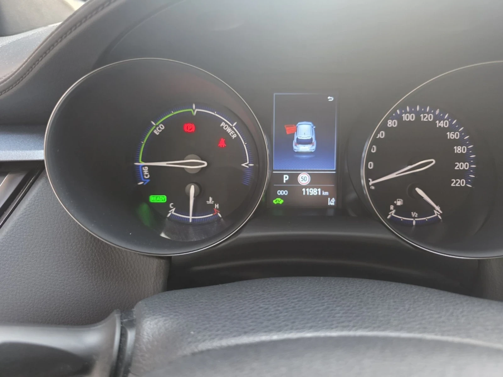 Toyota C-HR 2000 hybrid, снимка 6 - Автомобили и джипове - 54604613