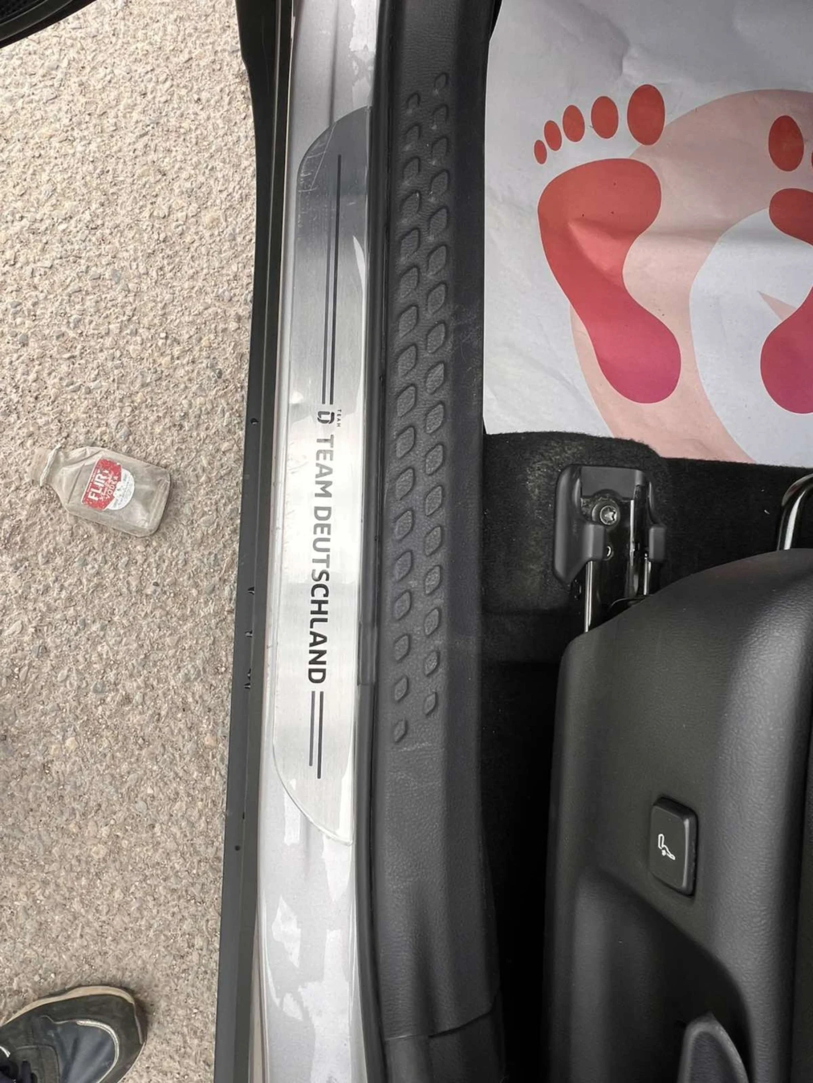 Toyota C-HR 2000 hybrid, снимка 13 - Автомобили и джипове - 52965868